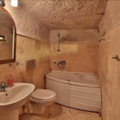 Travel Inn Cave Hotel Турция, Гёреме - отзывы, цены и фото номеров - забронировать отель Travel Inn Cave Hotel онлайн ванная