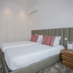 Апартаменты Liiiving - Aliados Luxury Apartments Порту комната для гостей фото 5