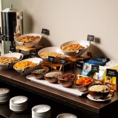 Отель Holiday Inn London - Regents Park питание фото 3