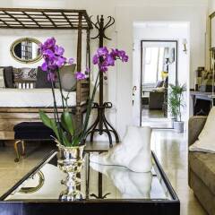 Отель Augustus - Two Bedroom Condo интерьер отеля