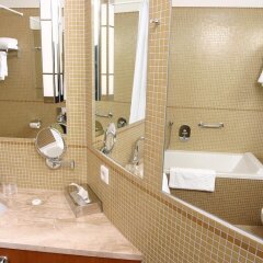 Отель Ventana Hotel Prague Чехия, Прага - 3 отзыва об отеле, цены и фото номеров - забронировать отель Ventana Hotel Prague онлайн ванная фото 2