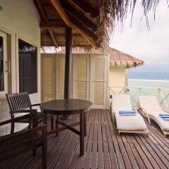 Отель Cinnamon Dhonveli Maldives-Water Suites балкон