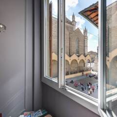 Апартаменты Santa Croce Deluxe 2 Bedroom Apartment Флоренция комната для гостей