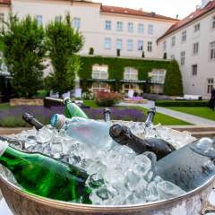 Отель Mandarin Oriental Prague Прага фото 2