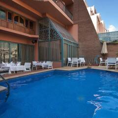 Hotel Le Caspien бассейн