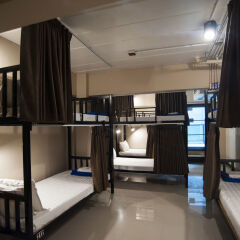 Отель Cloud Nine Lodge Бангкок комната для гостей