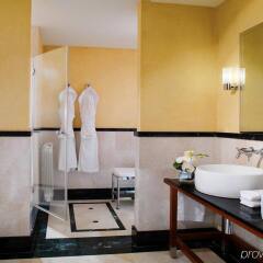 Отель The Westin Palace ванная