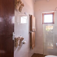 Cariñas Studio Apartments in Palm Beach, Aruba from 229$, photos, reviews - zenhotels.com bathroom photo 3