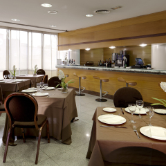 Отель Holiday Inn Madrid - Pirámides питание