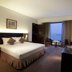 Отель Bayview Hotel Georgetown Penang Малайзия, Пенанг - отзывы, цены и фото номеров - забронировать отель Bayview Hotel Georgetown Penang онлайн комната для гостей фото 5