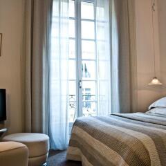 Pershing Hall Hotel комната для гостей