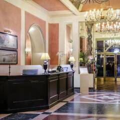Отель Eurostars Centrale Palace интерьер отеля