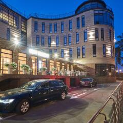 Гостиница City Holiday Resort & SPA парковка