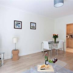 Отель Oakwood at Monument St Apts комната для гостей фото 5