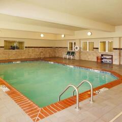 Отель Comfort Suites Vicksburg США, Виксбург - отзывы, цены и фото номеров - забронировать отель Comfort Suites Vicksburg онлайн бассейн фото 3