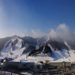 Отель Phoenix Pyeongchang Hotel Южная Корея, Пхёнчан - отзывы, цены и фото номеров - забронировать отель Phoenix Pyeongchang Hotel онлайн городской автобус