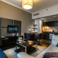 First Central Hotel Suites комната для гостей фото 4