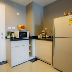 Отель Waterford Condominium Sukhumvit 50 Бангкок удобства в номере фото 2