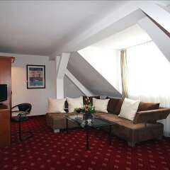 Hotel Berlin комната для гостей