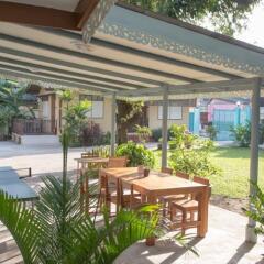 Отель The Bangkokians City Garden Home Бангкок питание