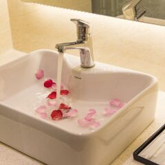 King Town Grand Hotel & Wedding Center ванная фото 2