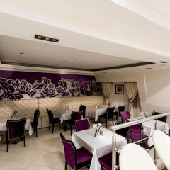 Отель Morning Side Suites Etim Inyang питание