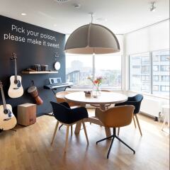Отель Zoku Amsterdam питание