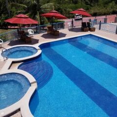Отель North Star Villa Очо-Риос бассейн