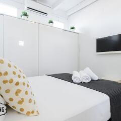 Отель Charming Reina Sofia Мадрид ванная