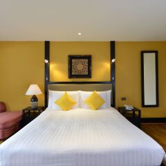 Отель Andaman White Beach Resort Таиланд, пляж Банг-Тао - 3 отзыва об отеле, цены и фото номеров - забронировать отель Andaman White Beach Resort онлайн комната для гостей фото 3