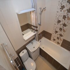 Гостиница Na Zamorenova Apartments в Москве отзывы, цены и фото номеров - забронировать гостиницу Na Zamorenova Apartments онлайн Москва ванная