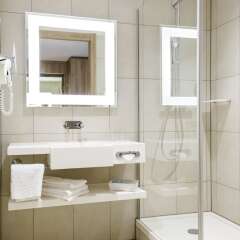 Отель Novotel Nuernberg Centre Ville Германия, Нюрнберг - отзывы, цены и фото номеров - забронировать отель Novotel Nuernberg Centre Ville онлайн ванная