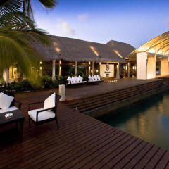Отель Sheraton Maldives Full Moon Resort & Spa с домашними животными