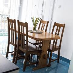 Locals Hostel & Suites питание