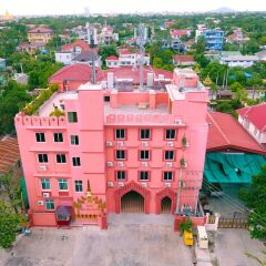 Hotel Myat Nan Taw Win бассейн