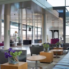 Отель West All Suite Boutique Tel Aviv интерьер отеля фото 3