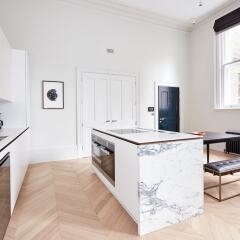 Отель Stunning Covent Garden Suites by Sonder в номере