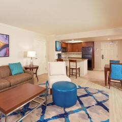 Отель Hilton Grand Vacations on Paradise (Convention Center) США, Лас-Вегас - 8 отзывов об отеле, цены и фото номеров - забронировать отель Hilton Grand Vacations on Paradise (Convention Center) онлайн комната для гостей фото 5