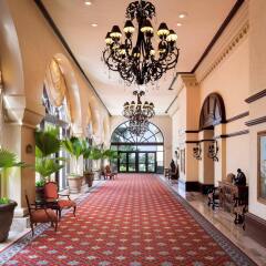 Отель Marriott Cancun Resort интерьер отеля