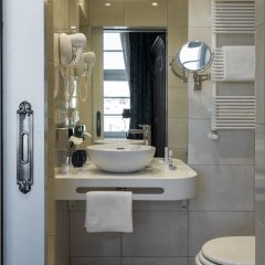 Relais le Chevalier Hotel in Riga, Latvia from 305$, photos, reviews - zenhotels.com bathroom