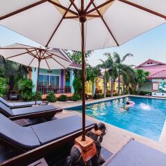 Отель Chanlaya Pura Resort Kohlarn бассейн