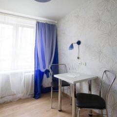 Апартаменты Yakub Kolas Square Apartments Минск комната для гостей фото 4