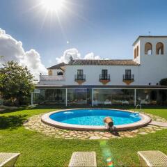 Отель Hacienda El Santiscal - Adults Only Испания, Аркос -де-ла-Фронтера - отзывы, цены и фото номеров - забронировать отель Hacienda El Santiscal - Adults Only онлайн бассейн
