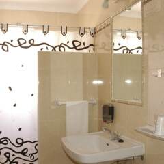 Отель Hostal Cabrera ванная фото 2