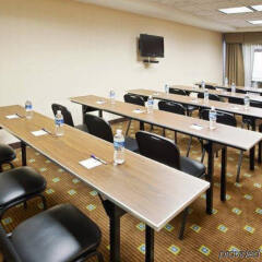 Отель Holiday Inn Express and Suites Lafayette East фото 2