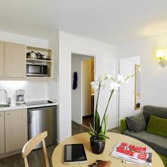 Отель Aparthotel Adagio access Marseille Prado Périer комната для гостей