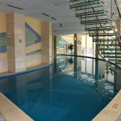 Ariva Beijing West Hotel & Serviced Apartment Пекин бассейн фото 3