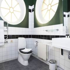 The Vault Hotel ванная