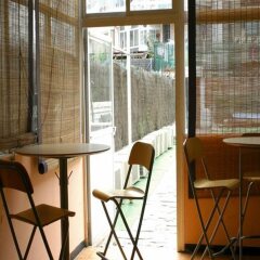 Отель Hostal Eden Испания, Барселона - 10 отзывов об отеле, цены и фото номеров - забронировать отель Hostal Eden онлайн гостиничный бар