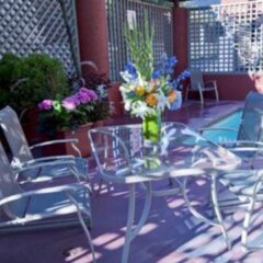 Отель Quality Hotel Downtown-Inn at False Creek Канада, Ванкувер - отзывы, цены и фото номеров - забронировать отель Quality Hotel Downtown-Inn at False Creek онлайн питание